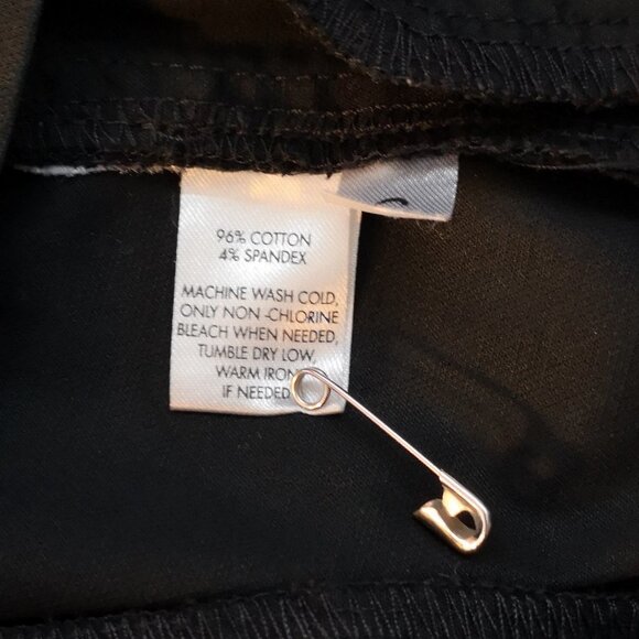 Anne Taylor Loft Marisa Ladies Straight Leg Black Capri Length Pants - Picture 6 of 8